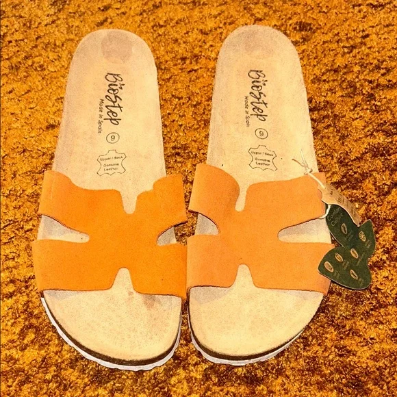 Birkenstock Women's Orange Sandals - Picture 1 of 6